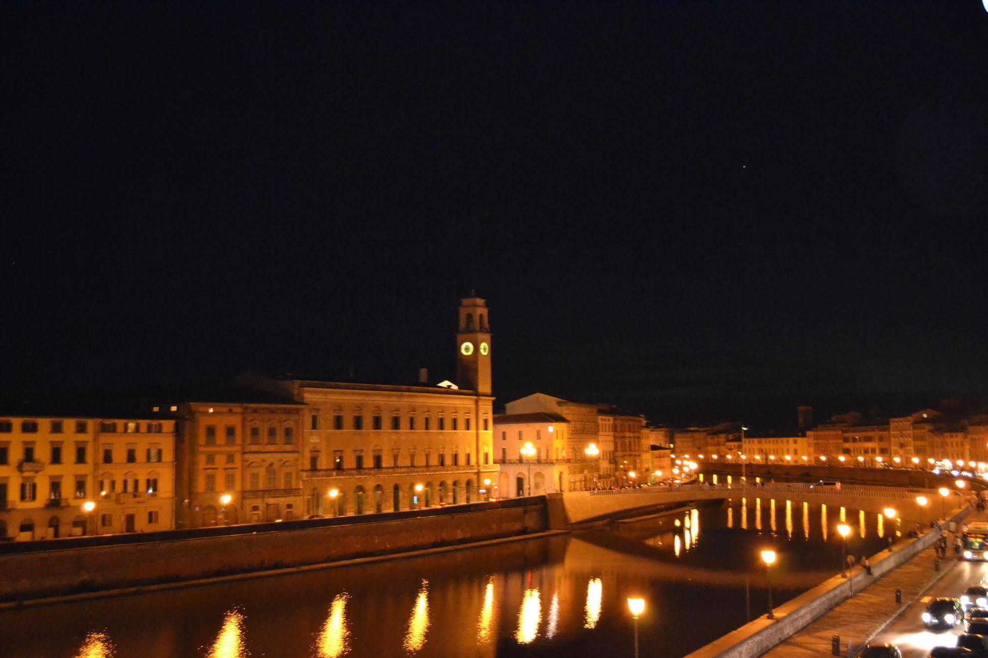 You & Me Pisa Exterior photo